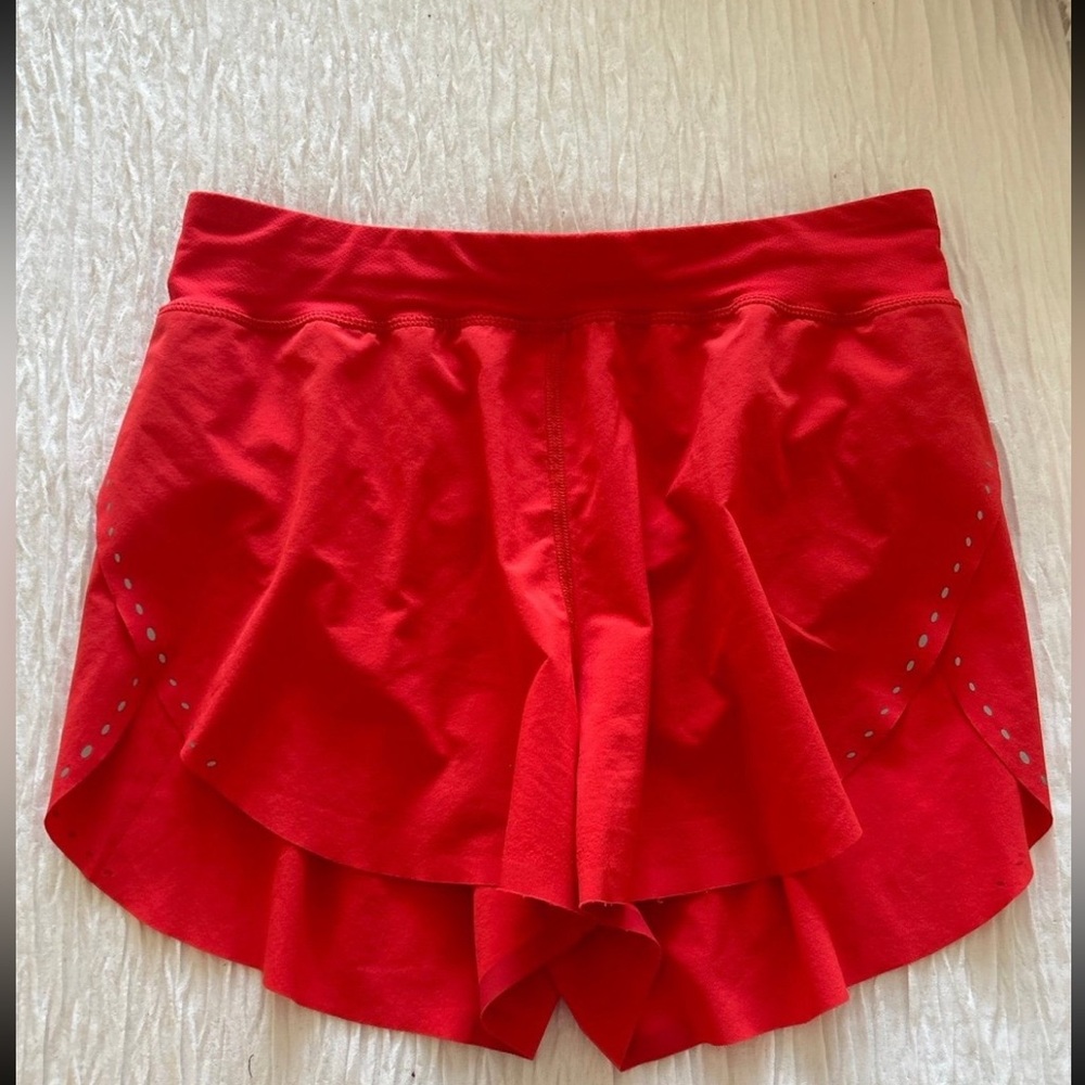 Lululemon Fast and Free Shorts Size 4